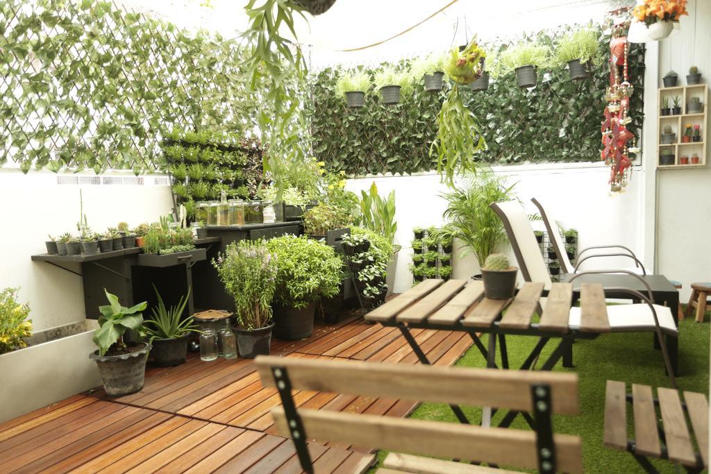 Tiger Lily Hostel Бангкок Екстер'єр фото
